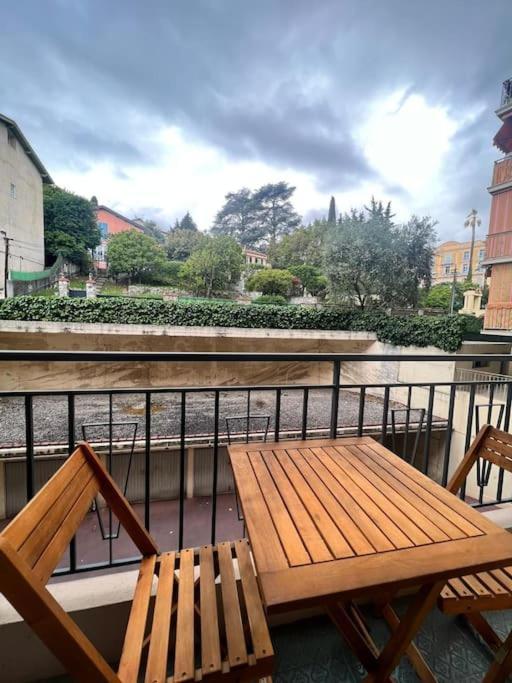Beau 2 Pieces,Terrasse, Parking Menton Centre Apartamento Exterior foto